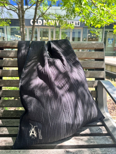 Simple Wrinkled TOTE bag