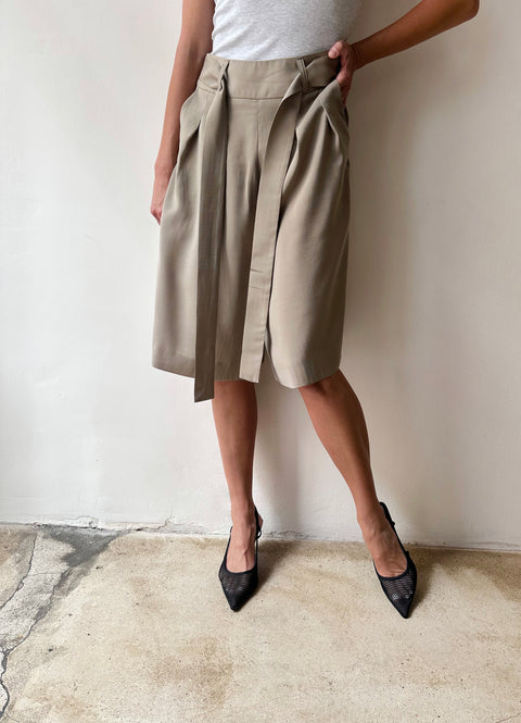 Versatile bermuda shorts