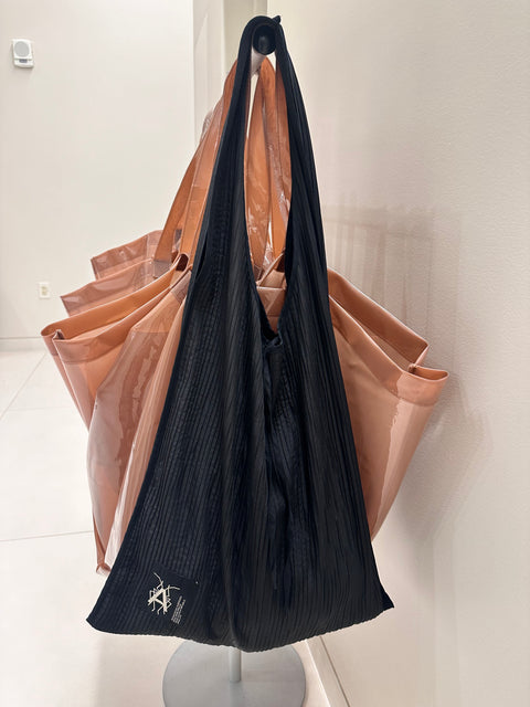 Simple Wrinkled TOTE bag